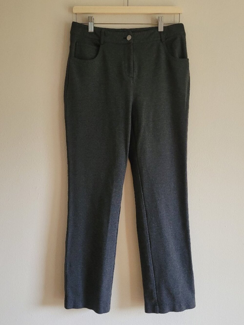 St. John Pants Women's 4 Gray Ponte Knit Ankle Flat Front Pockets Mid Rise